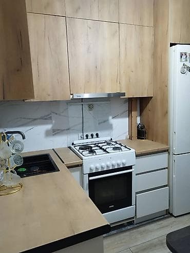 Үйлөр: 2 бөлмө, 48 м², 105-серия, 3 кабат, Евроремонт — 5