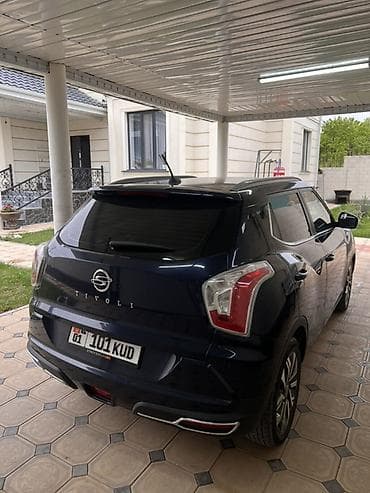 санёнг тиволи: Ssangyong Tivoli: 2018 г., Автомат, Бензин, Кроссовер — 2