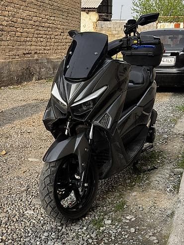 мопеды макси: Макси-скутер Yamaha, 150 куб. см, Бензин — 5