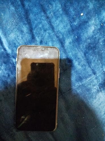 IPhone 11 Pro Max, Б/у, 256 ГБ, Серебристый, 81 %