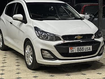 Chevrolet Spark: 2018 г., 1 л, Вариатор, Бензин, Хэтчбэк