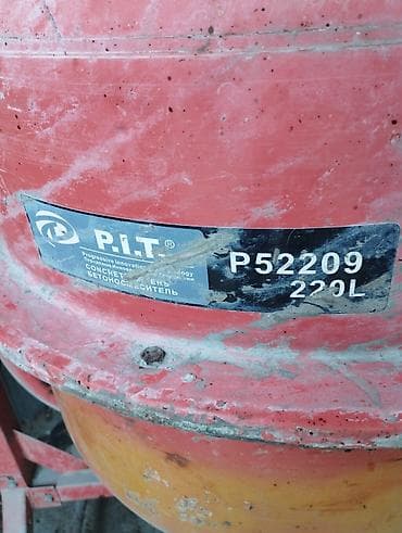 миксеры битон: Фирменная бетономешалка P.I.T. 220 литров стальной венец медная — 2