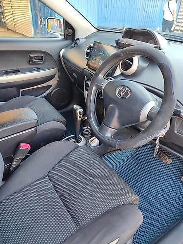 Toyota Ist: 2003 г., 1.3 л, Автомат, Бензин — 10