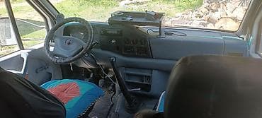 Транспорт: Жеңил жүк ташуучу унаа, Mercedes-Benz, Дубль — 1