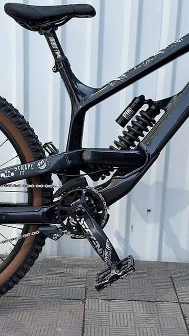 Велосипеддер: 2023 YT Tues Core 2 Wheel Size 27.5" Вилка RockShox BoXXer Select — 8