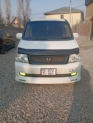 срочно продам авто в связи с переездом: Honda Stepwgn: 2002 г., 2 л, Автомат, Бензиновая, Минивэн — 1