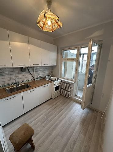 2 room flat: 2 комнаты, 53 м², 106 серия, 9 этаж, Косметический ремонт — 10