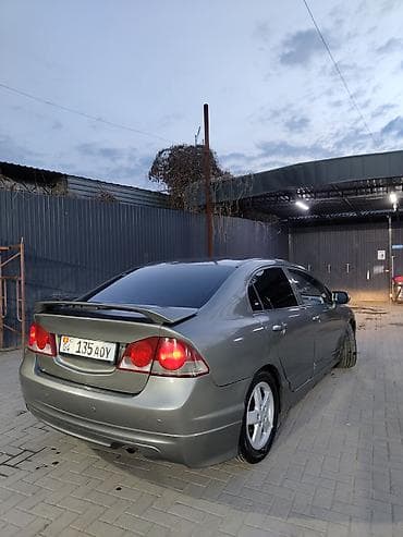Honda Civic: 2008 г., 1.8 л, Автомат, Бензин, Седан — 3
