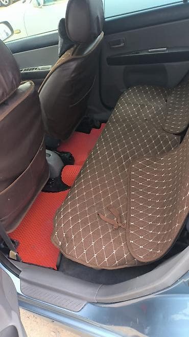 Mazda Demio: 2004 г., 1.5 л, Автомат, Бензин, Хэтчбэк — 4