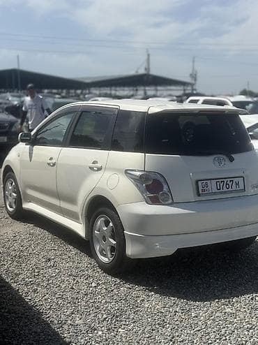 Унаа: Toyota Ist: 2002 г., 1.5 л, Автомат, Бензин, Хетчбек — 3