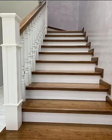 мансард: Деревянная лестница Для дома, Форма лестницы: Г-образная, Стиль: Классический — 10