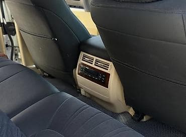 Toyota Land Cruiser: 2016 г., 4.6 л, Автомат, Бензин, Внедорожник — 9