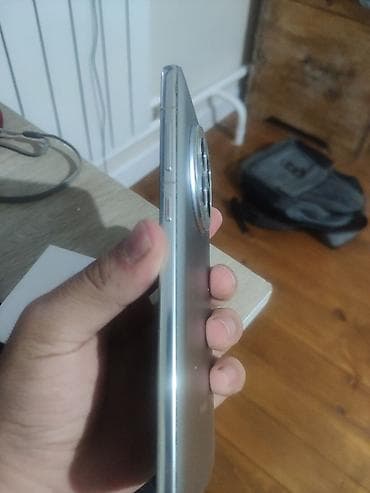 se iphone: Huawei Mate 50, Б/у, 256 ГБ, цвет - Бежевый, 2 SIM — 2
