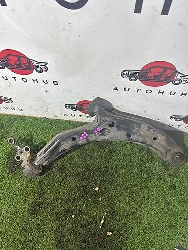 развала: Рычаг подвески передний правый для Nissan Almera (N16), двигатель QG15 — 1