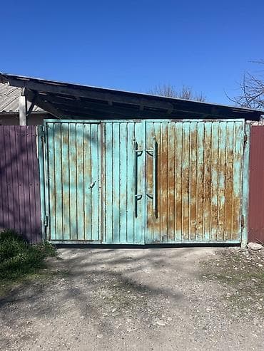 Требуется только покраска ! Металлические распашные ворота с калиткой