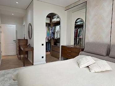 3 комнаты, 117 м², Элитка, 2 этаж, Дизайнерский ремонт