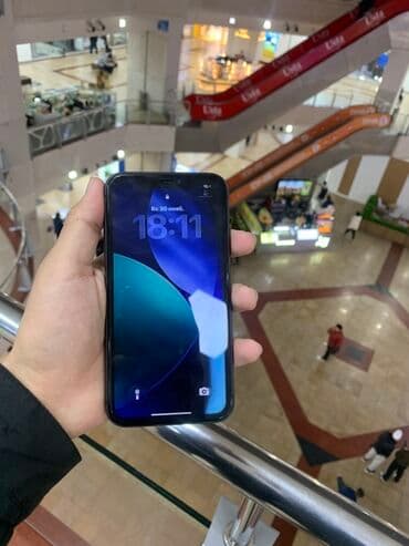 купить ноутбук в рассрочку бишкек: IPhone 11, Б/у, 64 ГБ, Черный — 1