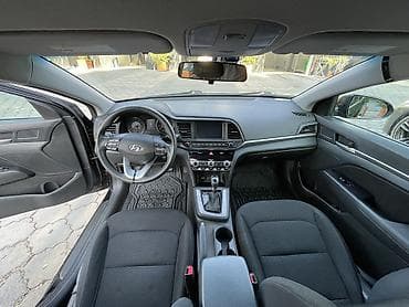 echo platz: Hyundai Elantra: 2019 г., 2 л, Автомат, Бензин, Седан — 4