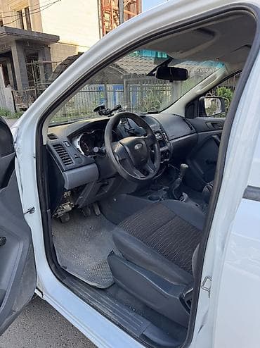 volt: Ford F-150: 2012 г., Бензин — 8