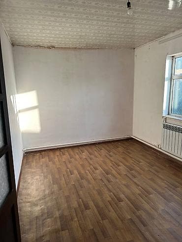 Дома: 🏡 Продается кирпичный 6-комнатный дом! 📍 Адрес: ж/м Ак-Ордо 3, ул — 10