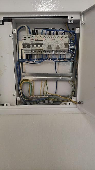 сапоги рабочие: Услуги Электрика — 1