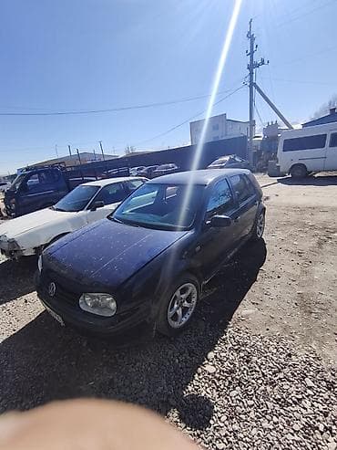 forester 2003: Volkswagen Golf: 1998 г., Механика, Хэтчбэк — 6
