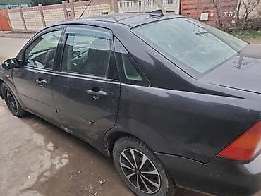 bmw e30: Ford Focus: 2001 г., 1.6 л, Бензин — 4