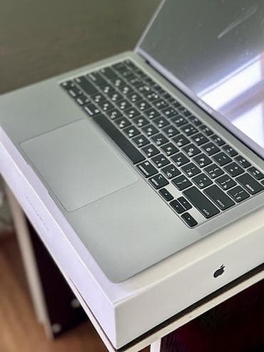 реалии: Офисный, Б/у, Apple M1, ОЗУ, RAM: 8 ГБ — 5