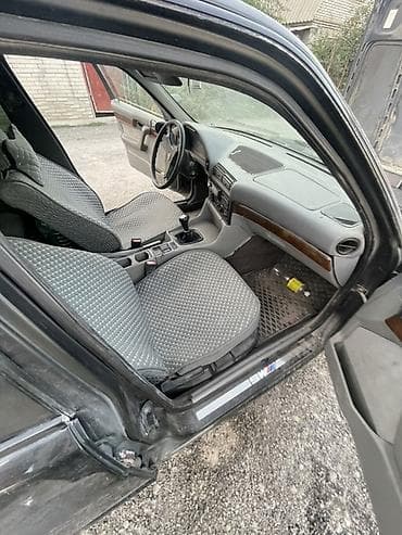 элдан авто: BMW 5 series: 1990 г., 2 л, Механика, Бензин, Седан — 1
