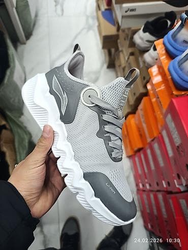 active 2: Кроссовки мужские, легкие и дышащие — 1