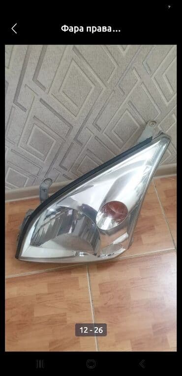 цены на продукты в бишкеке: Комплект передних фар Toyota 2005 г., Б/у, Оригинал, Япония — 1