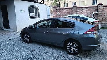 i vtec: Honda Insight: 2011 г., 1.3 л, Вариатор, Бензин, Хэтчбэк — 4
