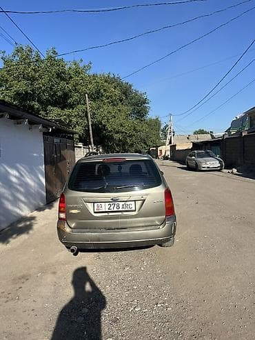 Ford Focus: 2005 г., 1.8 л, Автомат, Бензин, Универсал