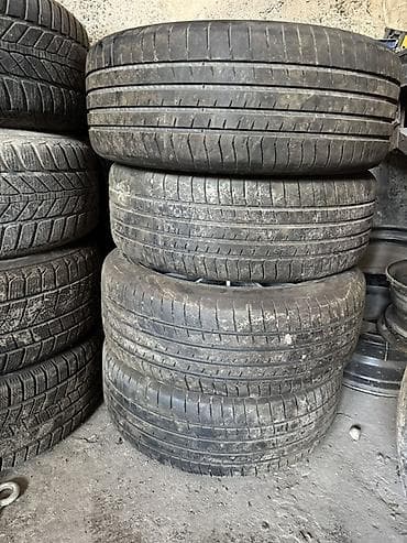 Летние шины с дисками Toyota, размер 215/50 ZR17 95W. Комплект: -