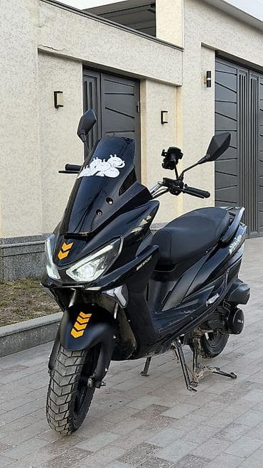 motor cycle: Макси-скутер Yamaha, 150 куб. см, Бензин, Б/у — 8