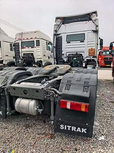 sitrak тягач цена: Тягач, Howo — 3
