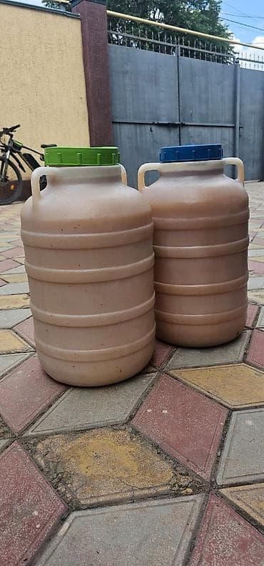 тук сокулук: Продается натуральный Токтогулский мед без добавок 100% 🍯🍯🍯цена за — 1
