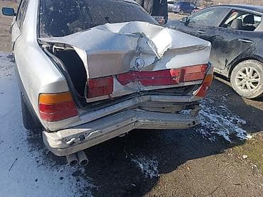 step spada: BMW 5 series: 1991 г., 2.5 л, Механика, Бензин, Седан — 6