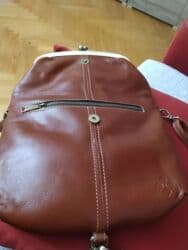 Атайын кийим: Новая кожаная сумка фирменная с Америки,на поцелуйчиках можно носить — 26