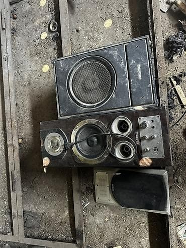 hisense 32: Акустические колонки и элементы винтажной аудиосистемы
За все 1000 сом — 1