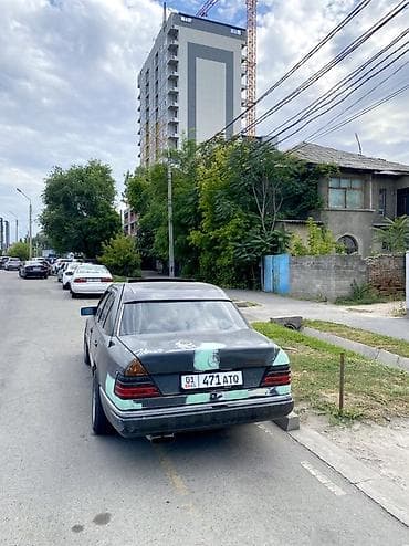 Mercedes-Benz W124: 1988 г., 2.3 л, Кол менен иштөөчү, Бензин, Седан — 2