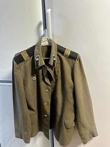 армейские сумки: Кители военной формы (2 шт.) - Цвет: защитный/оливковый. - Материал — 3