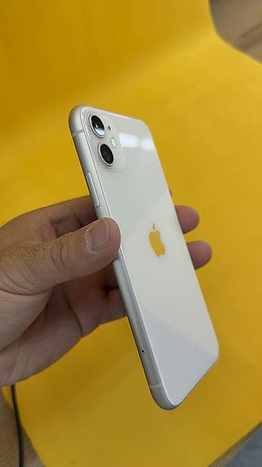 a 13: IPhone 11, Б/у, 64 ГБ, 80 % — 4