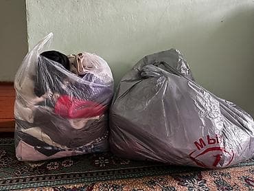 женская одежда куртки: Отдам даром. Личные вещи — 1