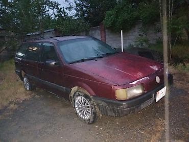 e class: Volkswagen Passat Variant: 1991 г., Универсал — 2