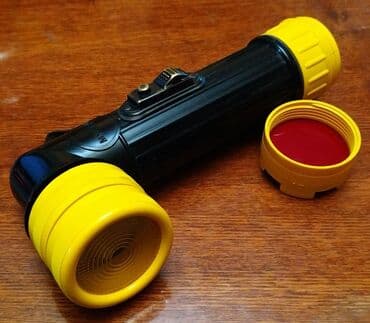 Продаю 1. сигнальный фонарь "FULTON", MX-212/U для работы во