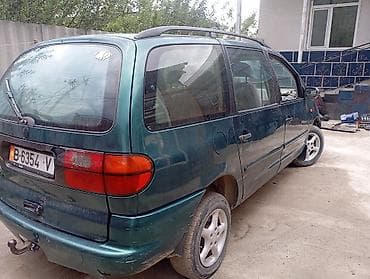 Унаа: Volkswagen Sharan: 1995 г., 1.9 л, Кол менен иштөөчү, Бензин, Вэн/Минивэн — 3