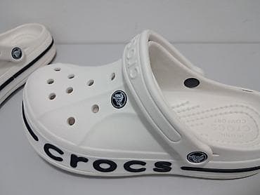 кроссовки крокс: Crocs Classic белые кроксы с ремешком размер 41 — 1