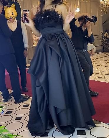 плаья: Вечернее платье, Пышное, Длинная модель, Без рукавов, M, L — 1