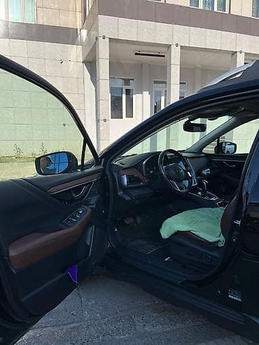 черная накидка: Subaru Outback: 2020 г., Универсал — 10